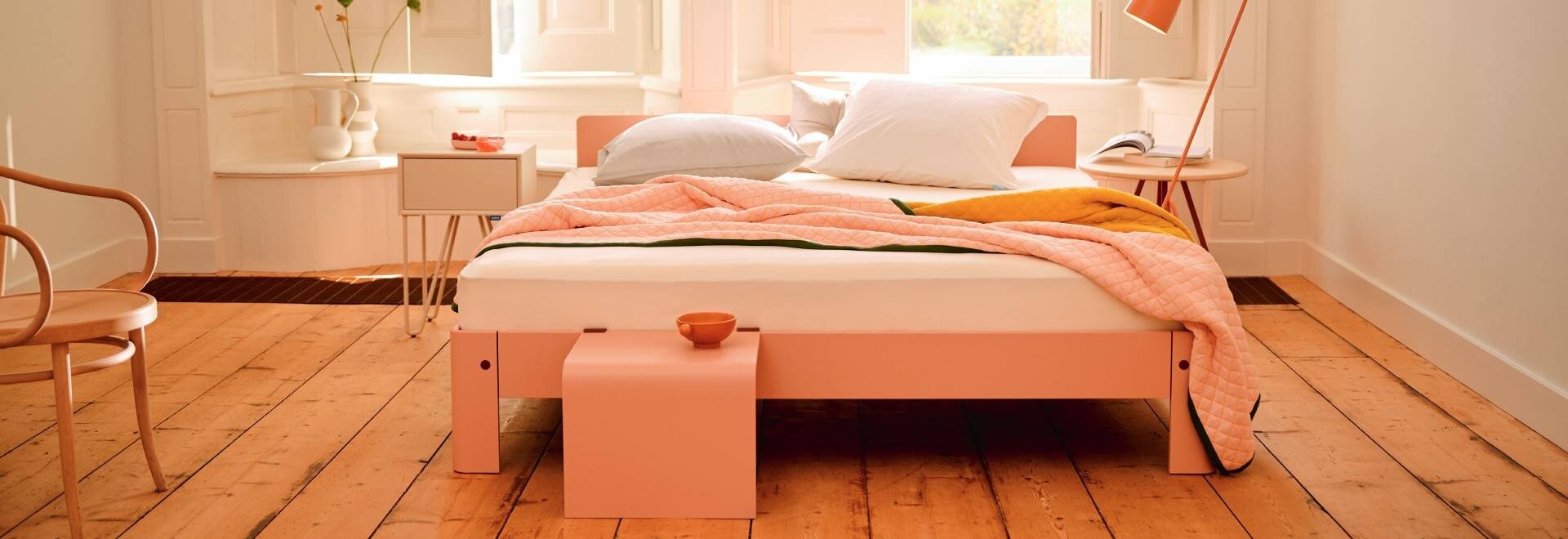 מיטת זוגית Auronde בחדר בעיצוב הולנדיה